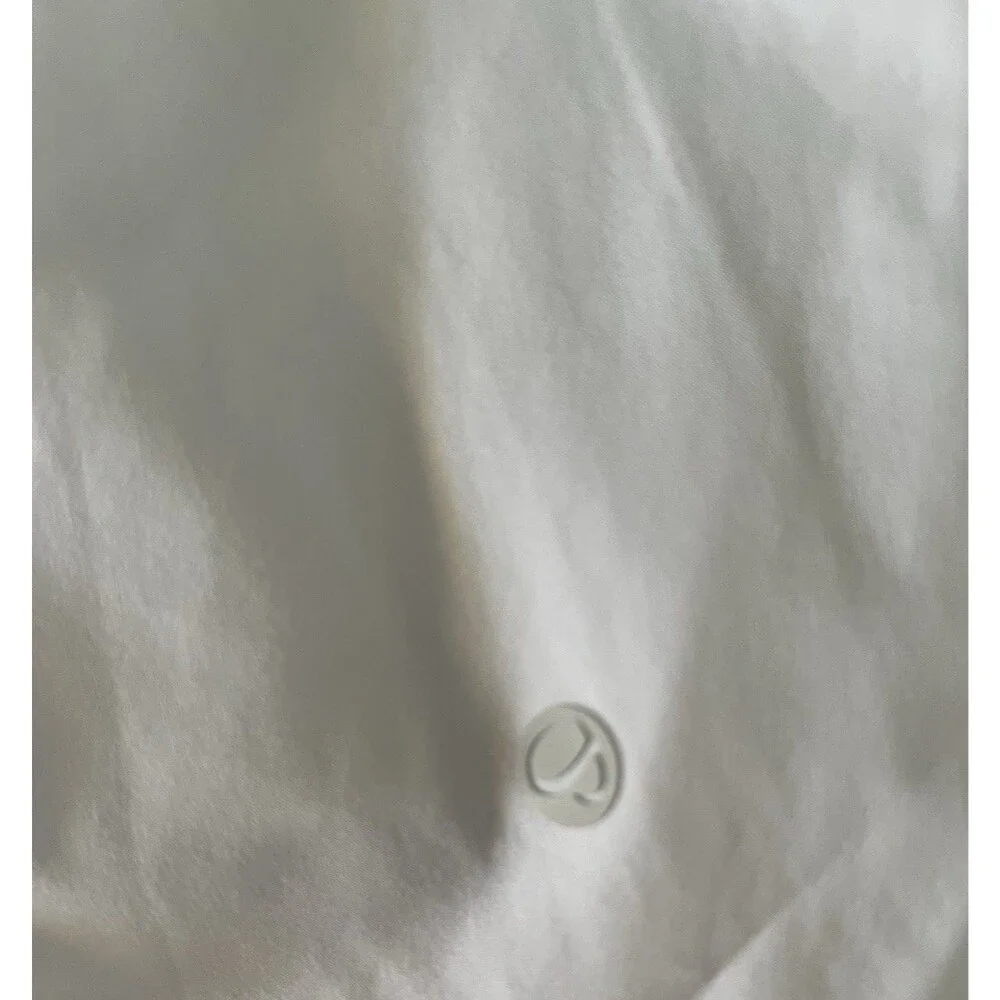 CRZ YOGA Women's High Waisted Tennis Skirt Size M White Tummy Control w/Pockets